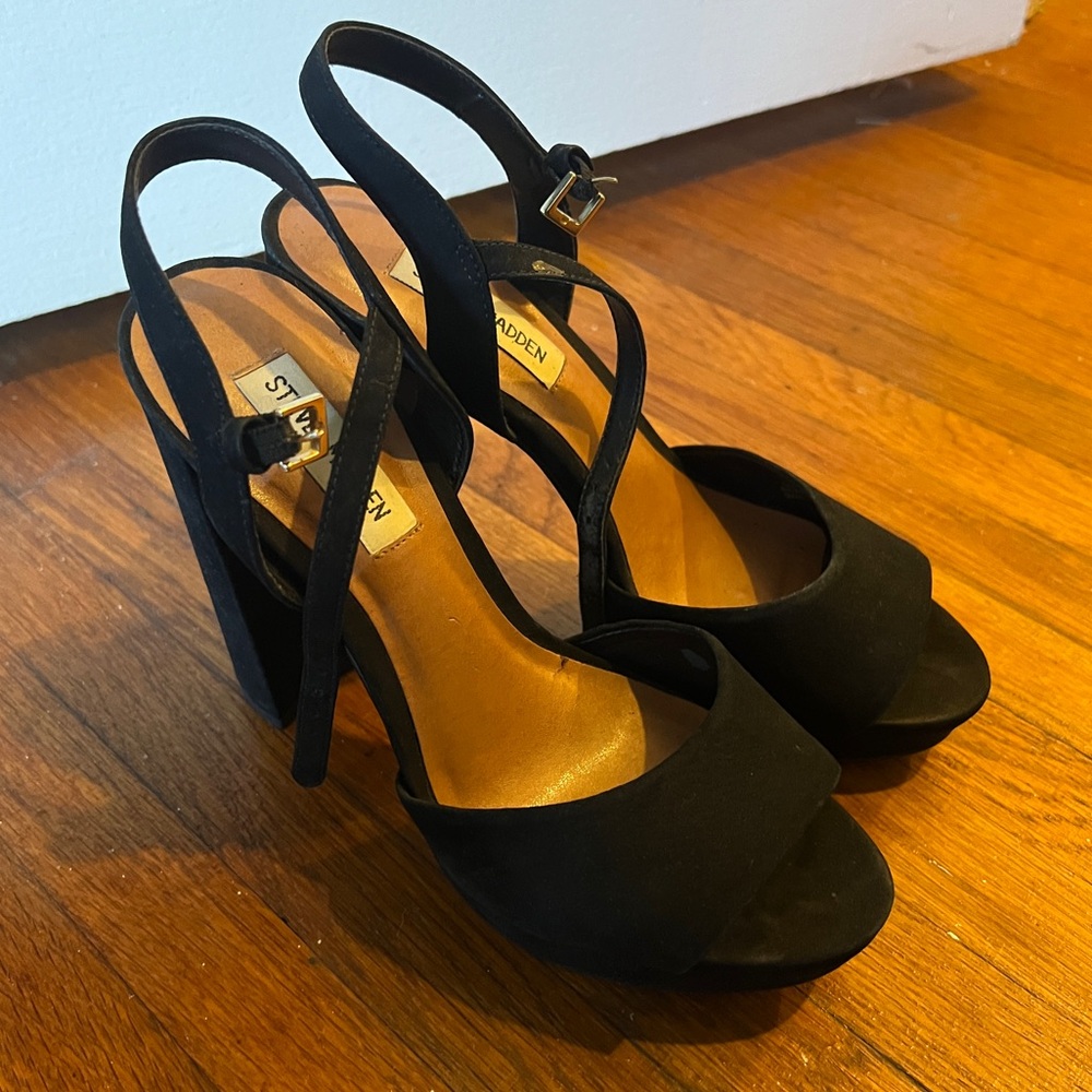Steve Madden Black Platform Heels